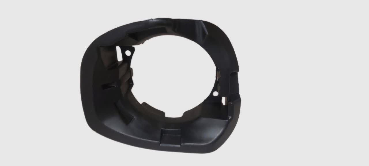 نگهدارنده مه شکن جلو راست ساندرو