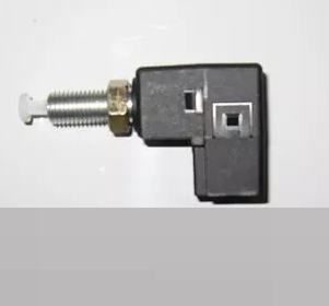 سوييچ پدال ترمز(فشنگي ترمز) چانگان CS35